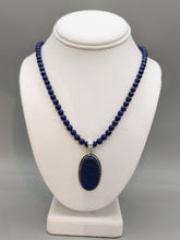 Load image into Gallery viewer, LAPIS OVAL PENDANT ON 6MM BEADS
