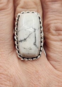 HOWLITE RING - SIZE 7.5